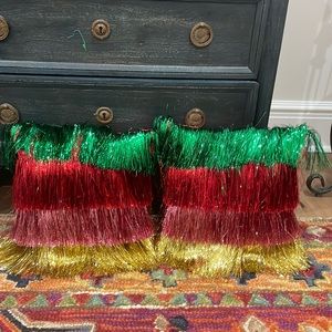 Limited edition packed party pillows